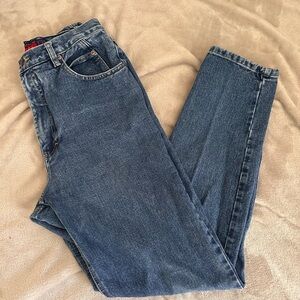 Gloria Vanderbilt Classic Fit Blue Jeans